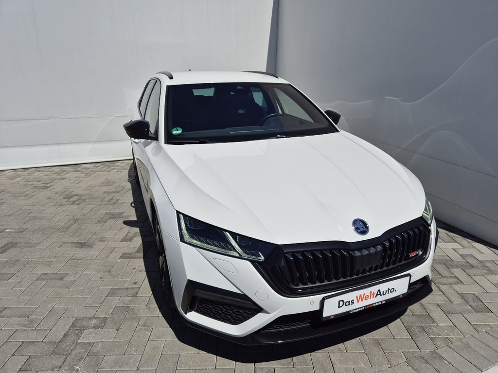 SKODA Octavia Combi 2021 — imagine 12