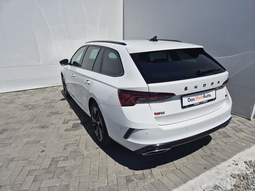 SKODA Octavia Combi 2021 — imagine 8