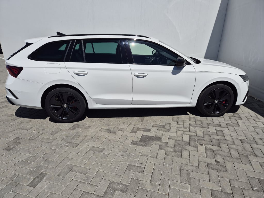 SKODA Octavia Combi 2021 — imagine 11