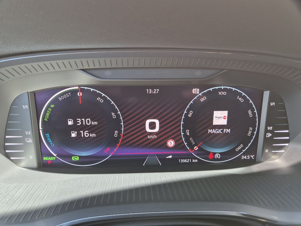 SKODA Octavia Combi 2021 — imagine 24
