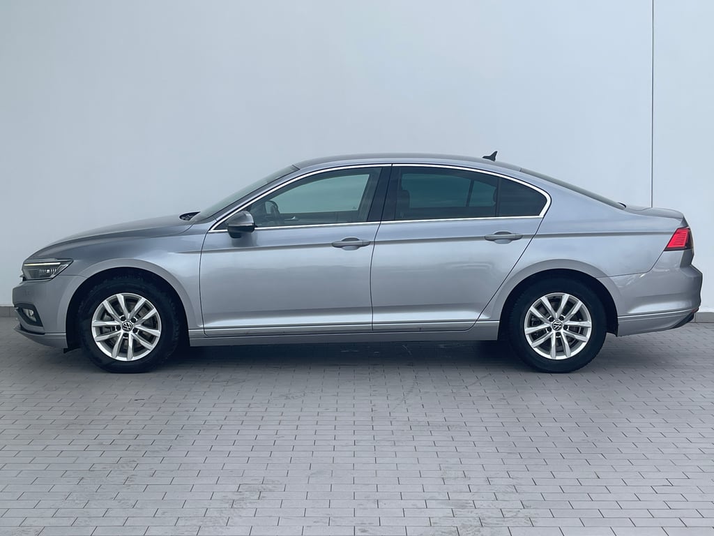 VOLKSWAGEN Passat 2021 — imagine 32