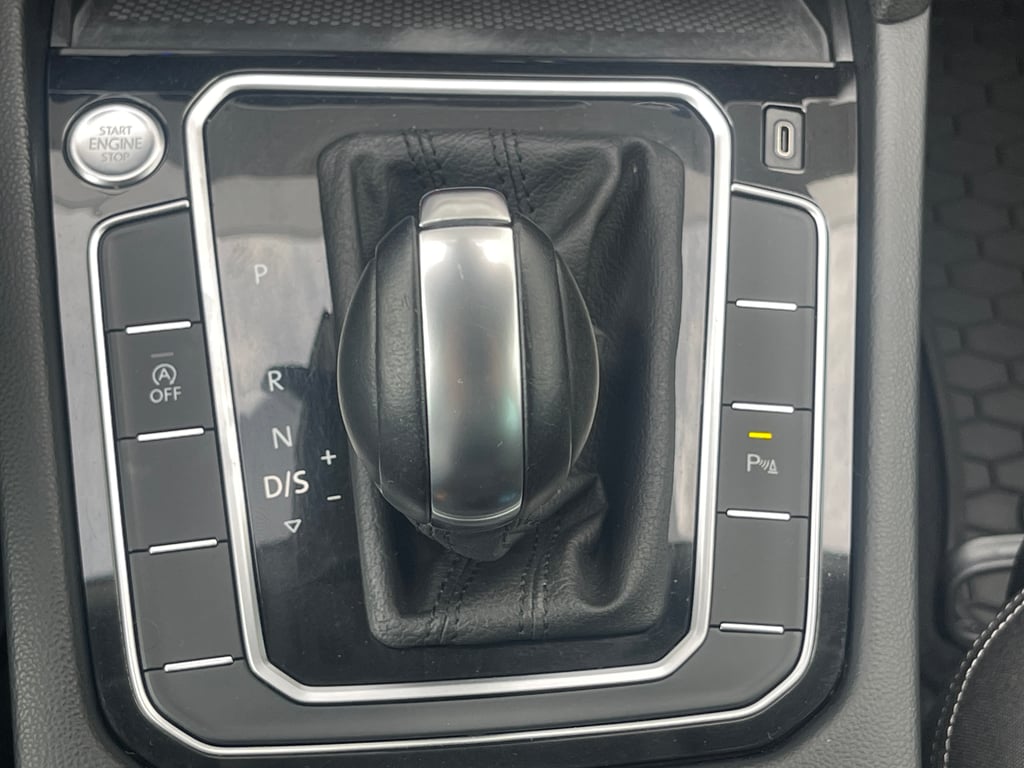 VOLKSWAGEN Passat 2021 — imagine 49