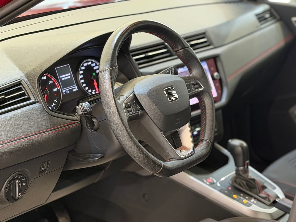 Seat Arona 2021 benzină, 15.500 € — imagine 11