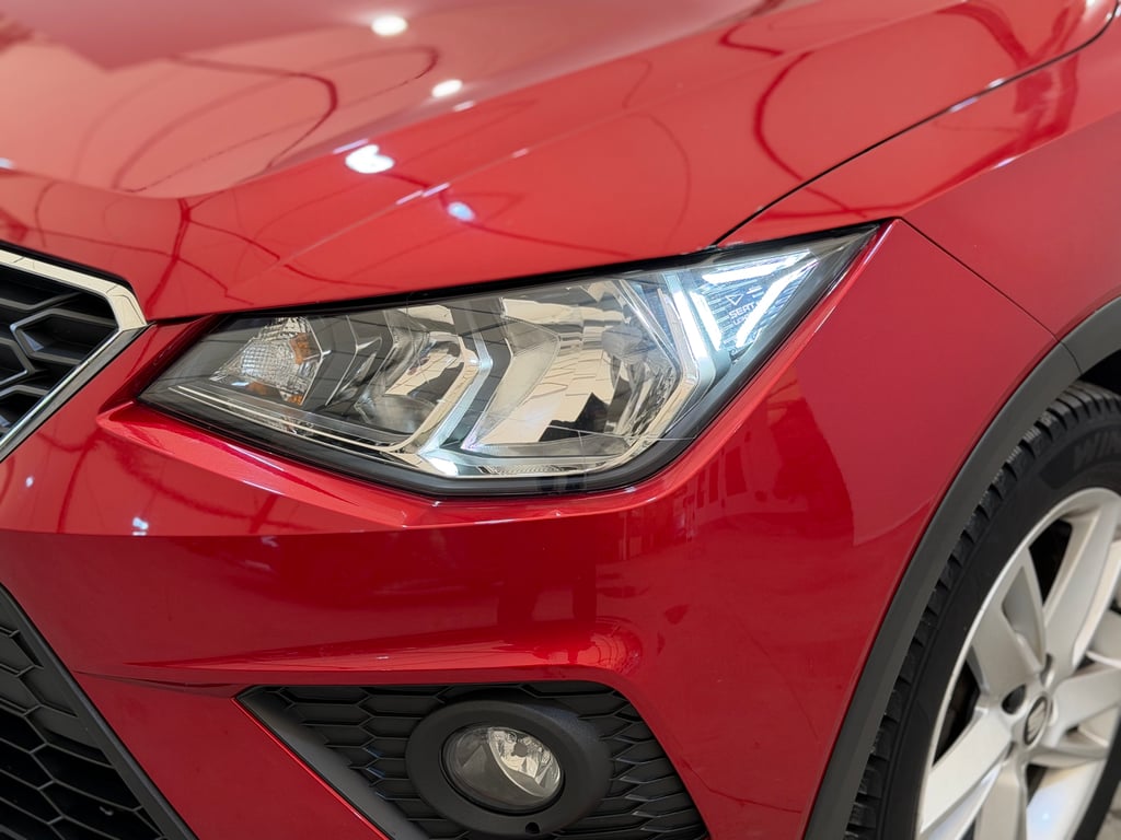 Seat Arona 2021 benzină, 15.500 € — imagine 8