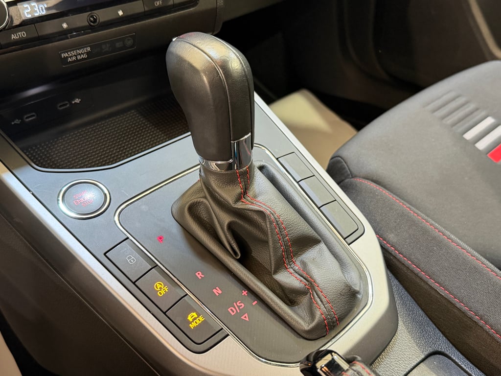 Seat Arona 2021 benzină, 15.500 € — imagine 14