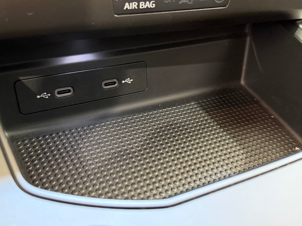 Seat Arona 2021 benzină, 15.500 € — imagine 15