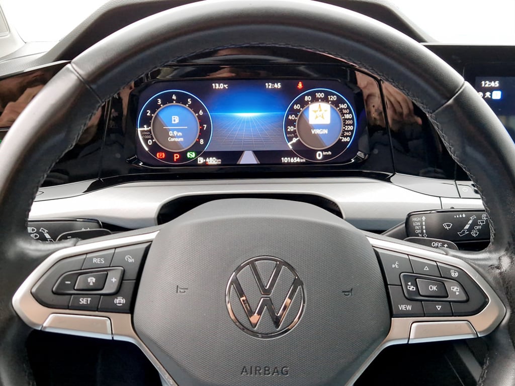 VOLKSWAGEN Golf 2023 — imagine 16