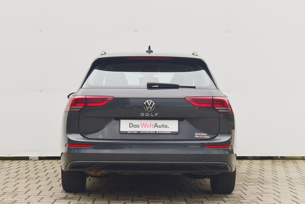 VOLKSWAGEN Golf 2021 — imagine 4