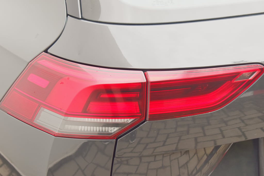 VOLKSWAGEN Golf 2021 — imagine 12
