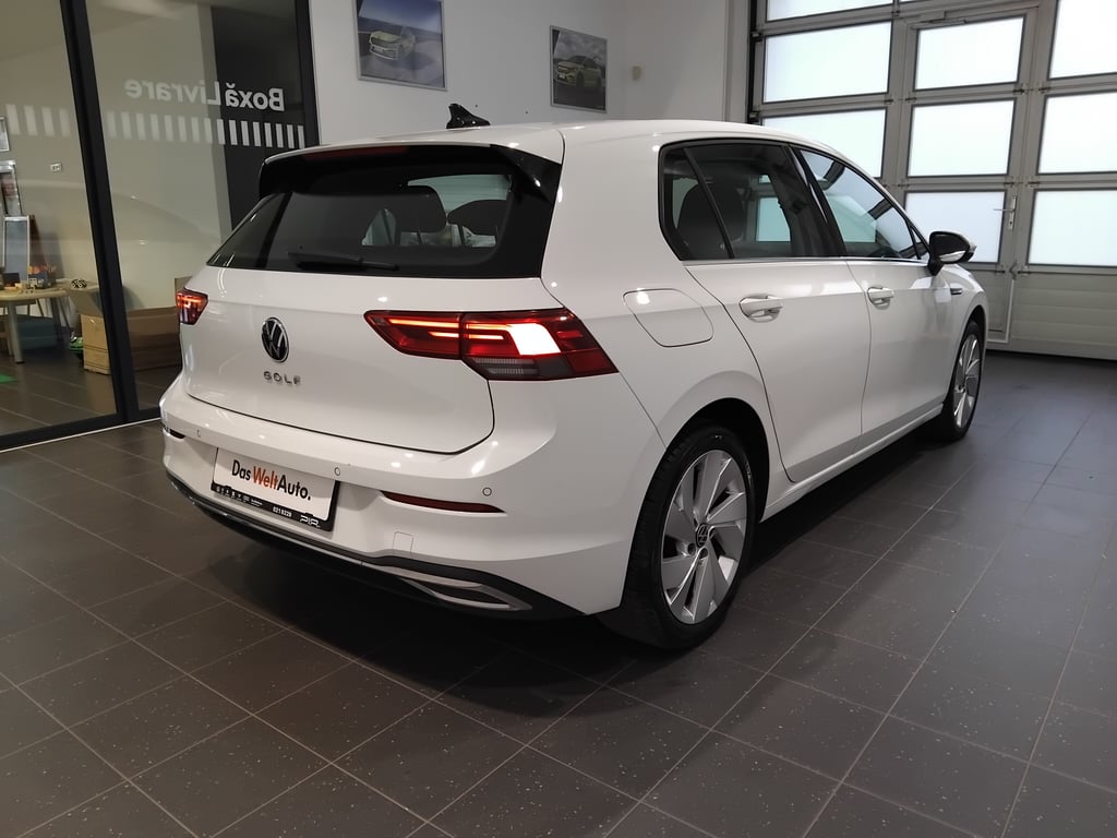 VOLKSWAGEN Golf 2020 — imagine 8
