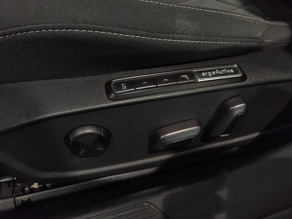 VOLKSWAGEN Golf 2020 — imagine 14