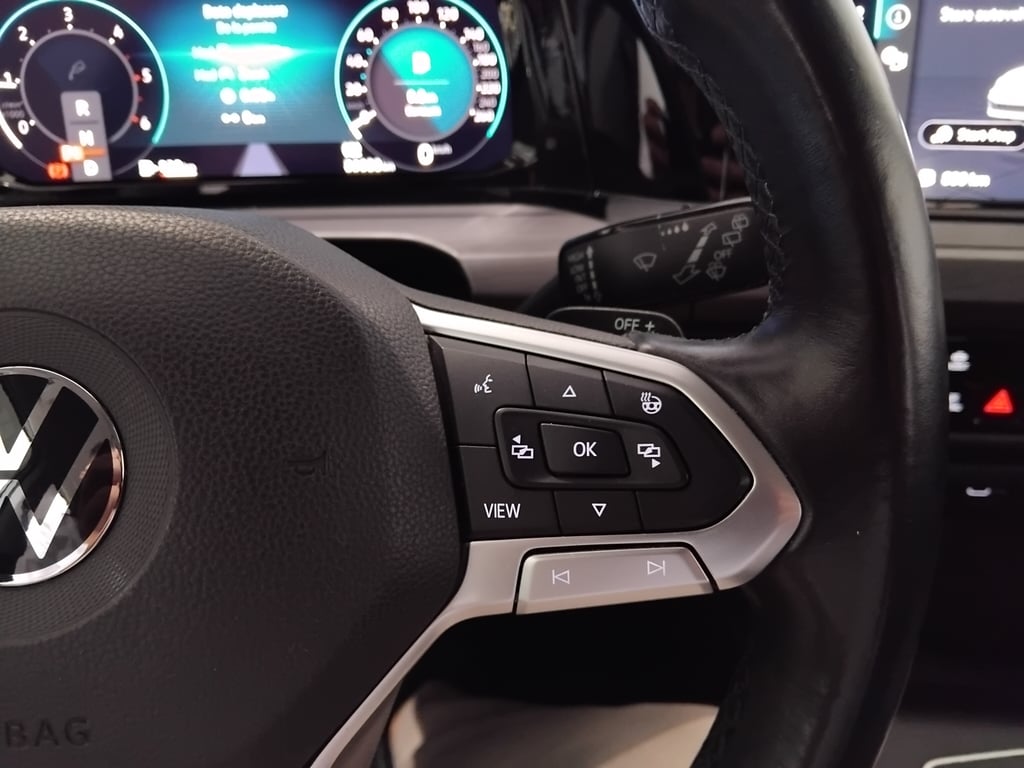 VOLKSWAGEN Golf 2020 — imagine 18