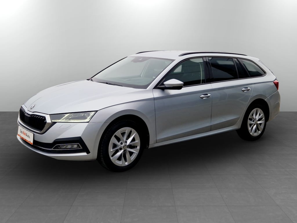 SKODA Octavia Combi 2023 — imagine 1