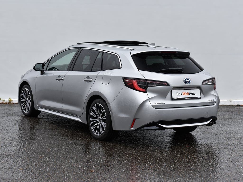 TOYOTA Corolla 2022 — imagine 3