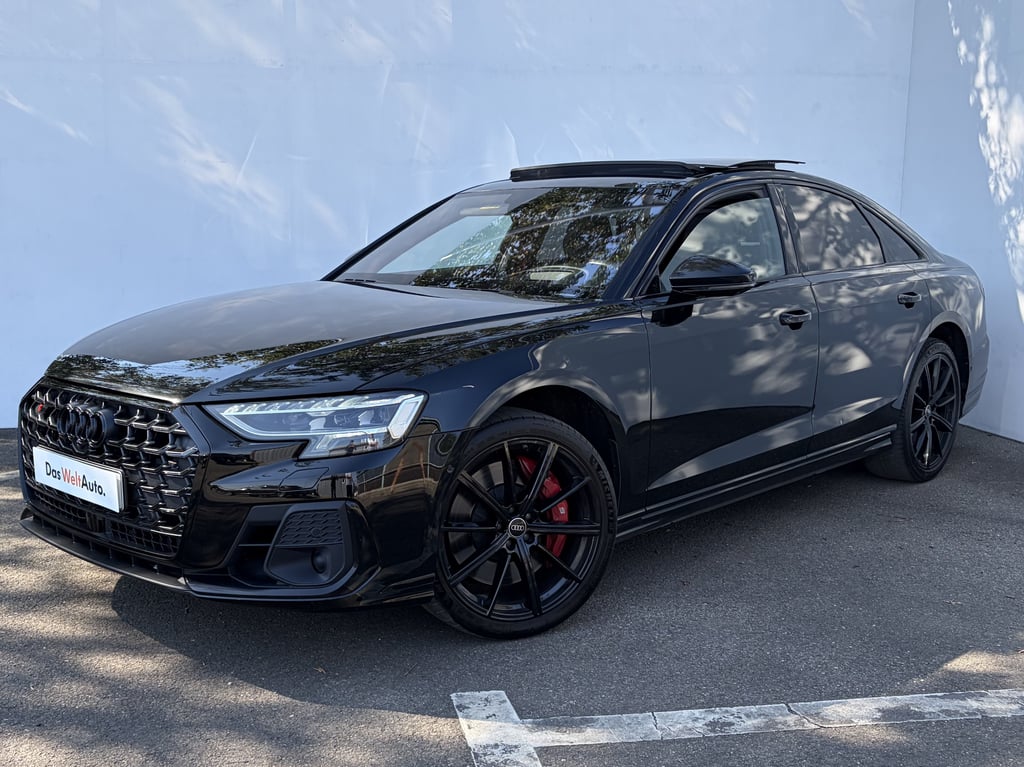 Audi S8