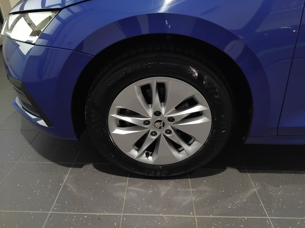 SKODA Octavia 2022 — imagine 10