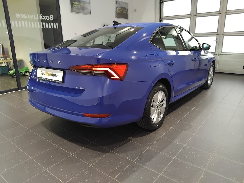 SKODA Octavia 2022 — imagine 8