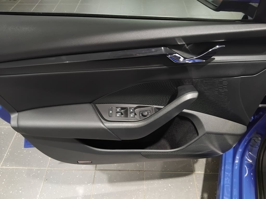 SKODA Octavia 2022 — imagine 11