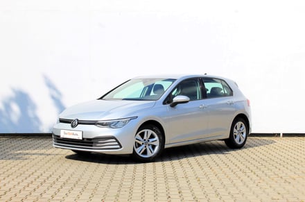 VW Golf Life 1.5 eTSI ACT DSG mild hyb