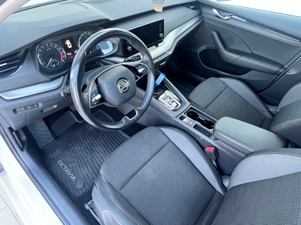 SKODA Octavia 2022 — imagine 11