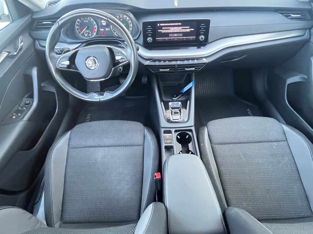 SKODA Octavia 2022 — imagine 8