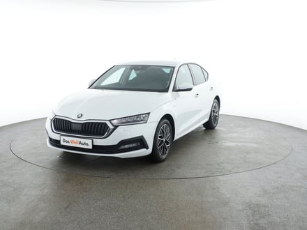 Škoda OCTAVIA Ambition TSI e-TEC DSG