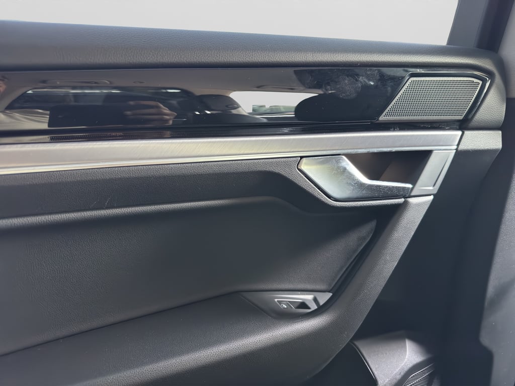 VOLKSWAGEN Touareg 2021 — imagine 20