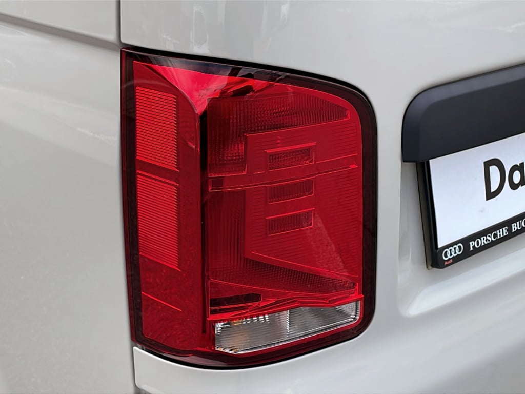 VOLKSWAGEN Transporter 2022 — imagine 10