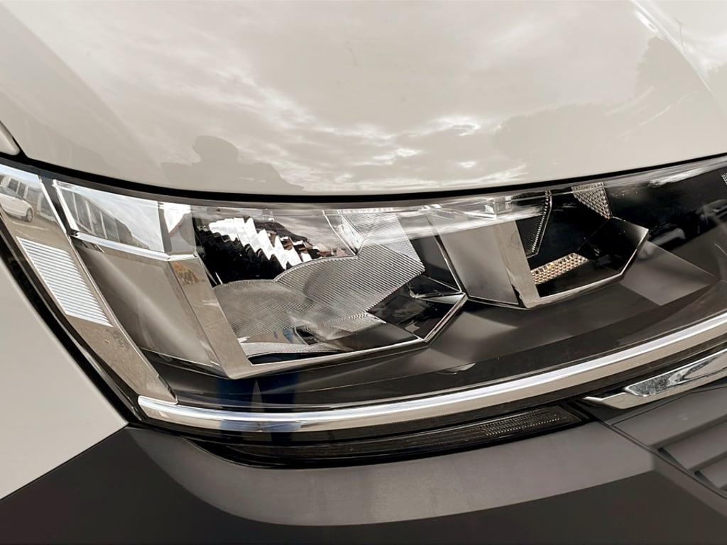 VOLKSWAGEN Transporter 2022 — imagine 9