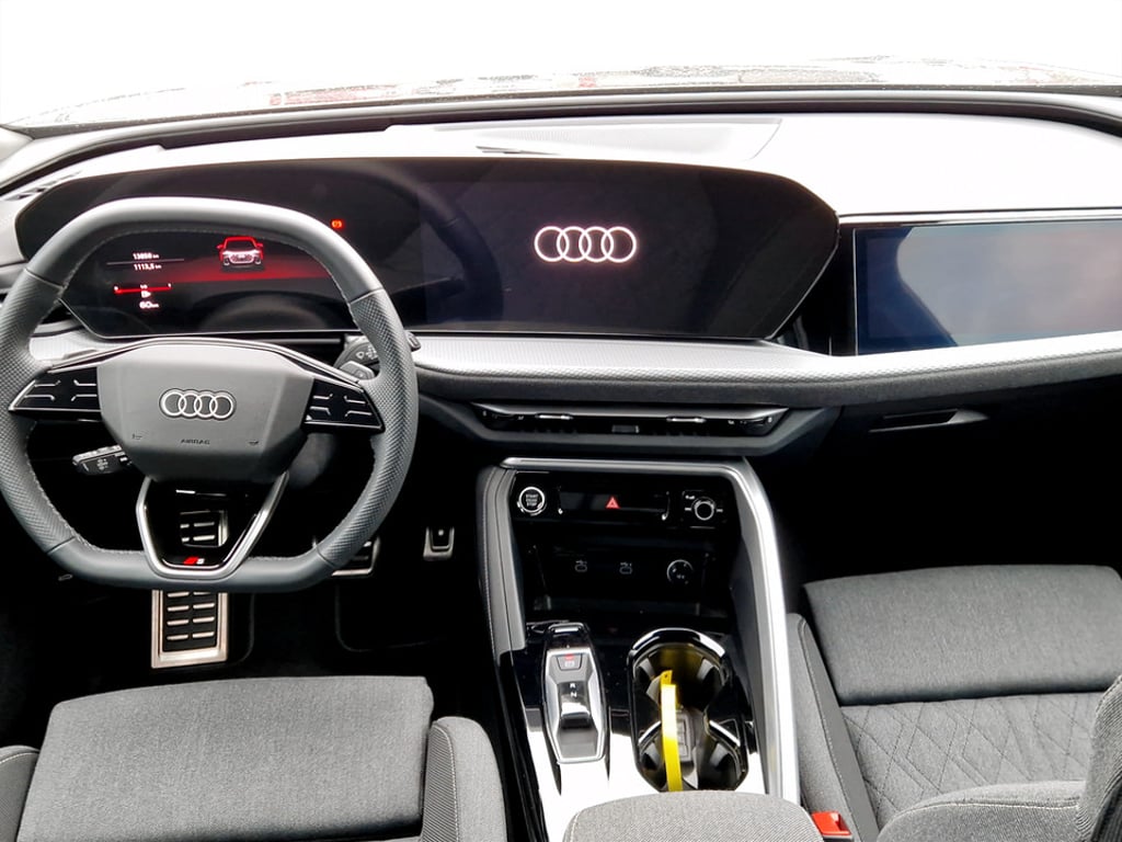 AUDI Q5 2025 — imagine 10