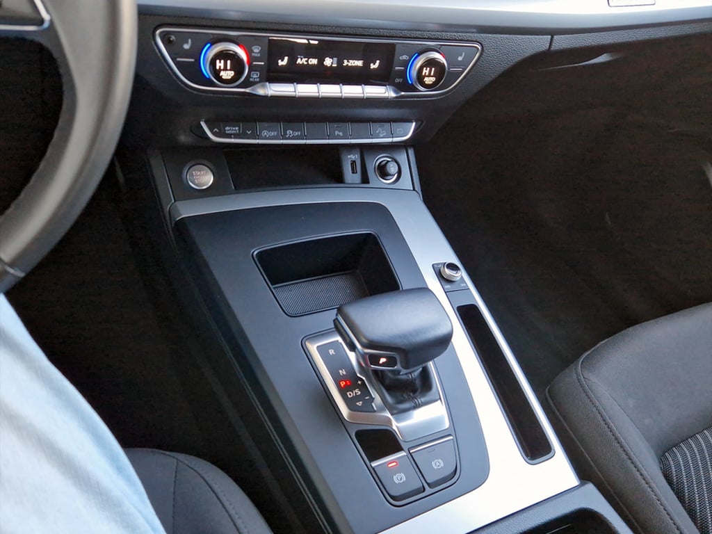 AUDI Q5 2022 — imagine 15