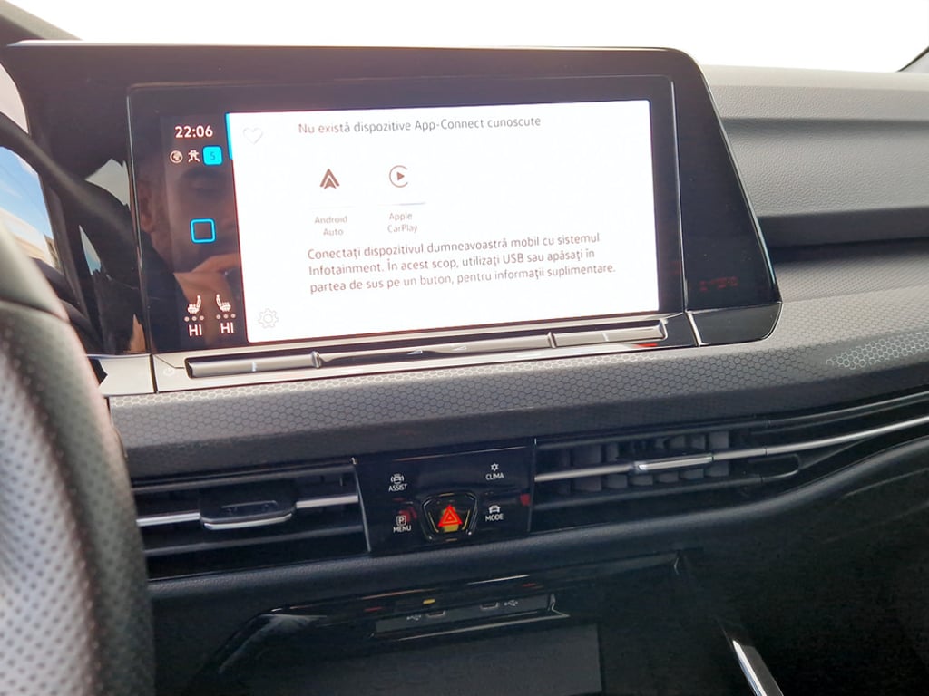 VOLKSWAGEN Golf 2024 — imagine 18