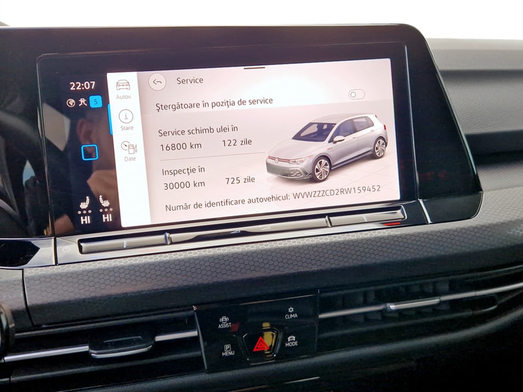 VOLKSWAGEN Golf 2024 — imagine 20