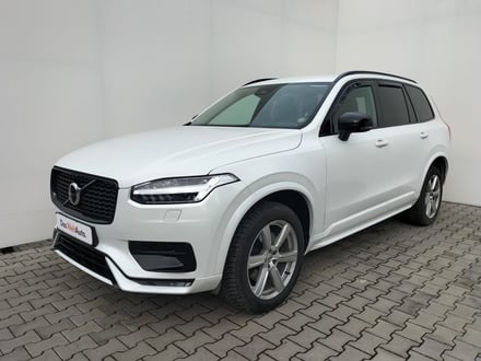 Volvo XC90 B5 AWD Plus Dark 7-sitzer