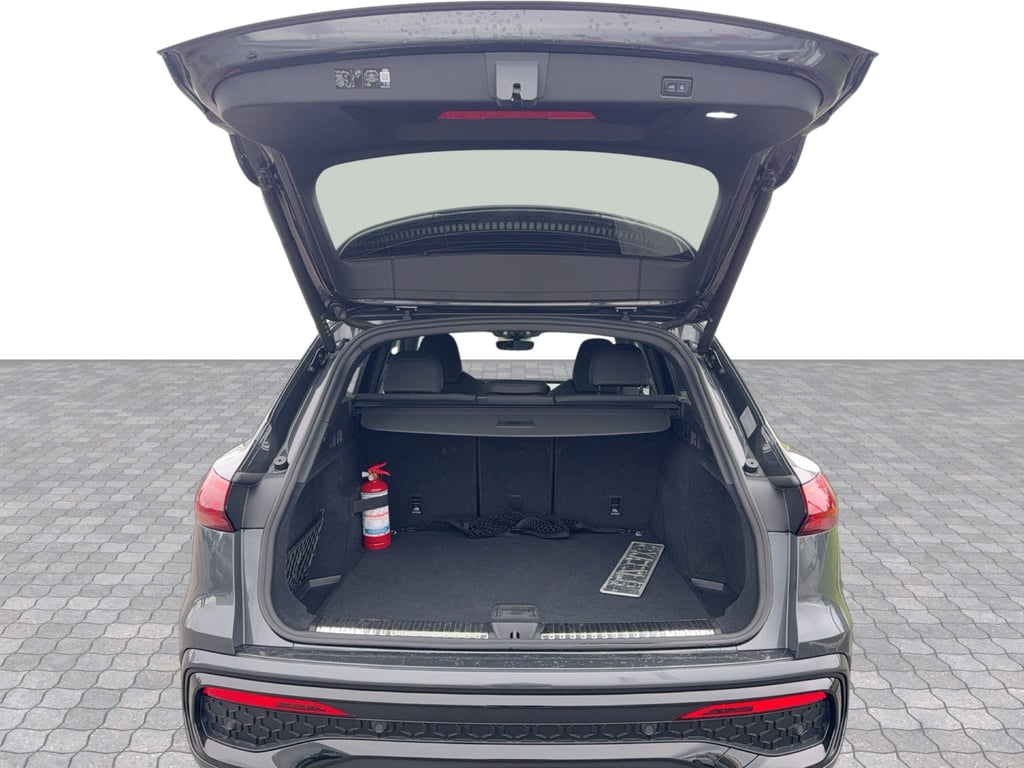 AUDI Q5 2025 — imagine 13