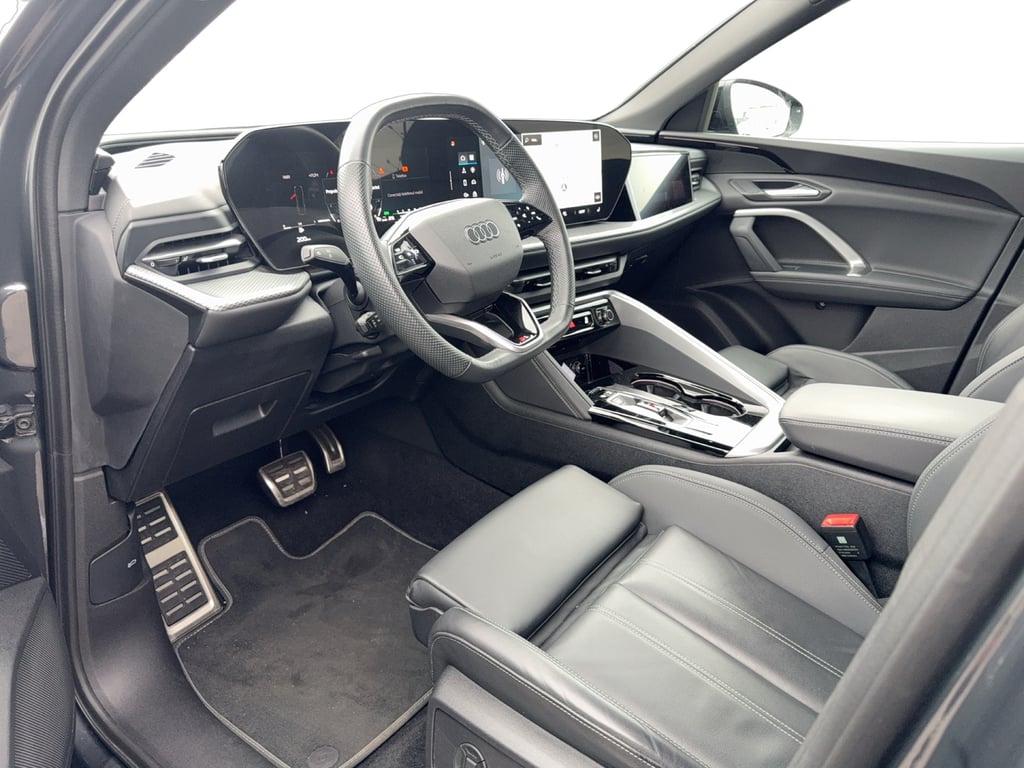 AUDI Q5 2025 — imagine 9