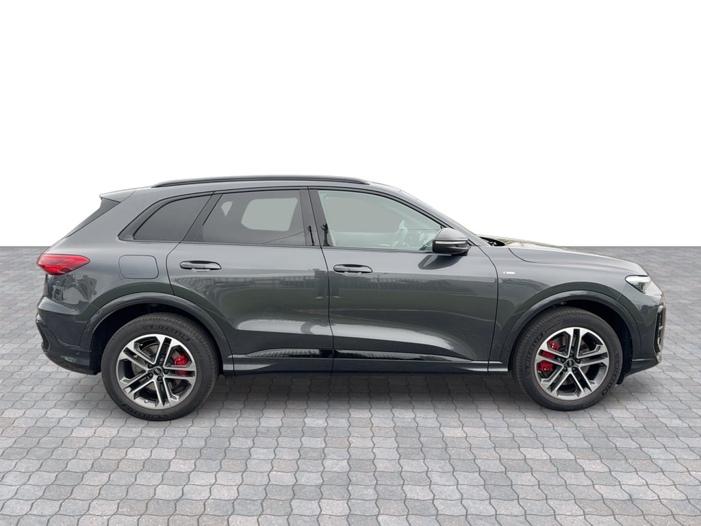 AUDI Q5 2025 — imagine 6