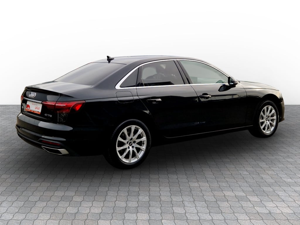 AUDI A4 2021 — imagine 7