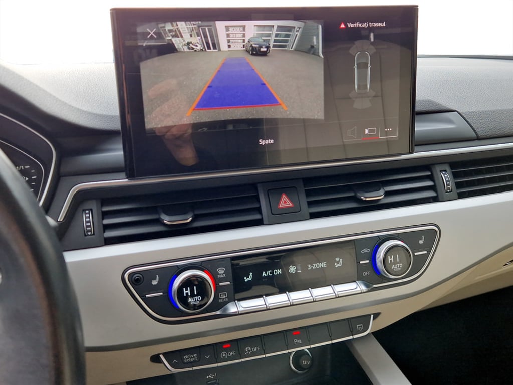 AUDI A4 2021 — imagine 19