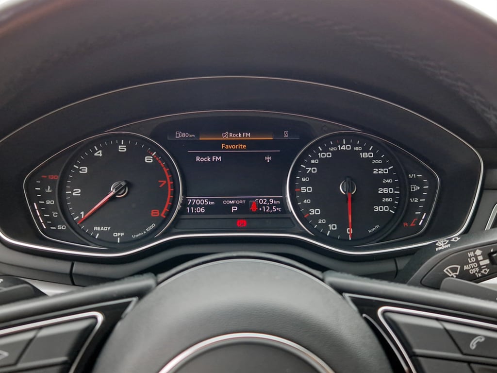 AUDI A4 2021 — imagine 17