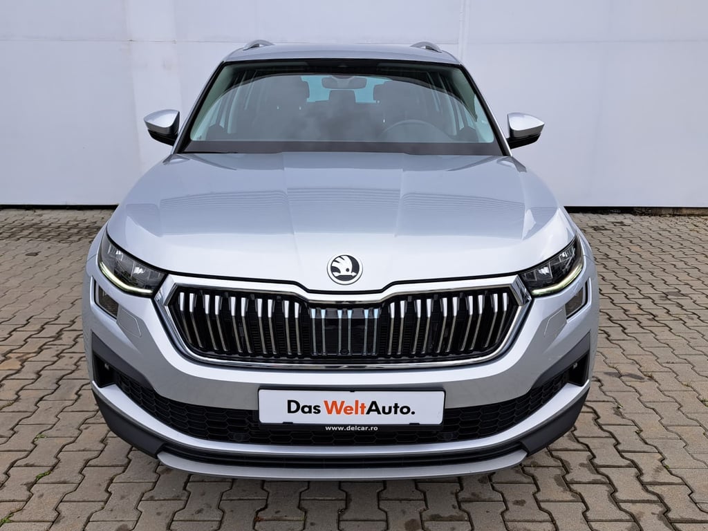 SKODA Kodiaq 2023 — imagine 4