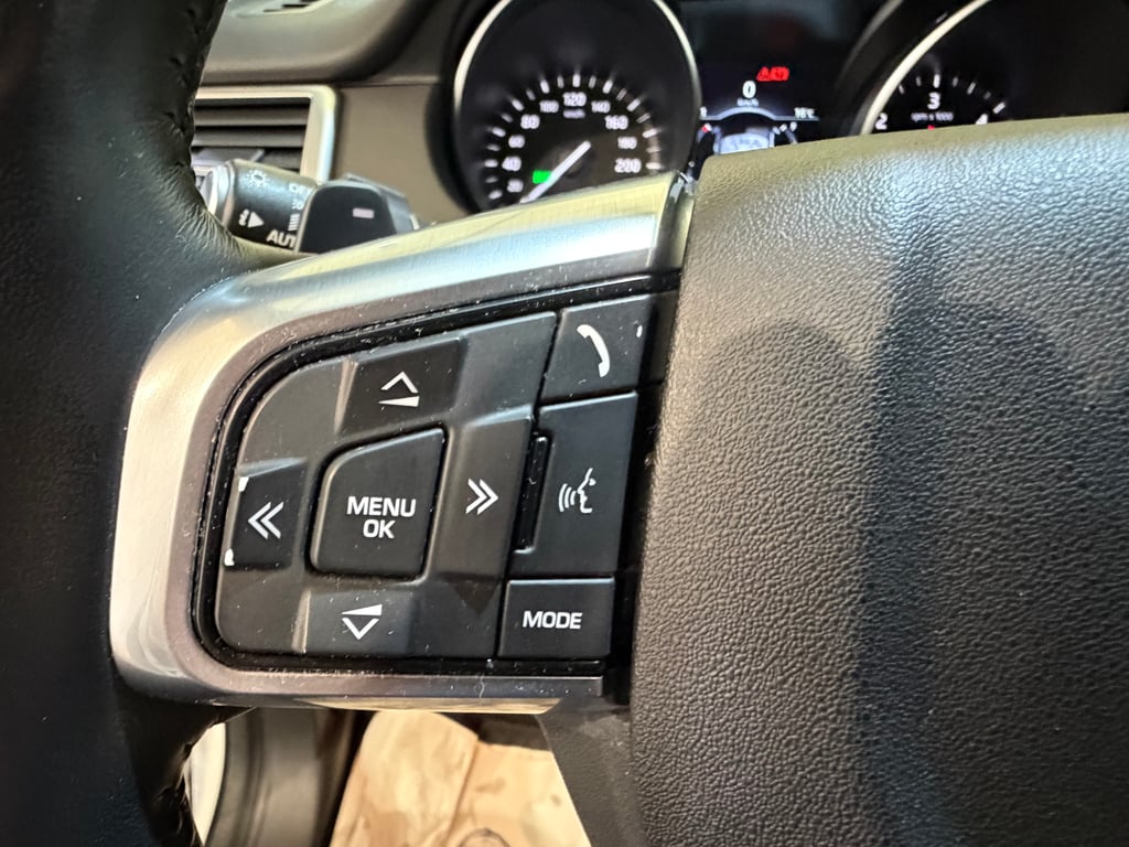 LAND ROVER Discovery 2018 — imagine 15