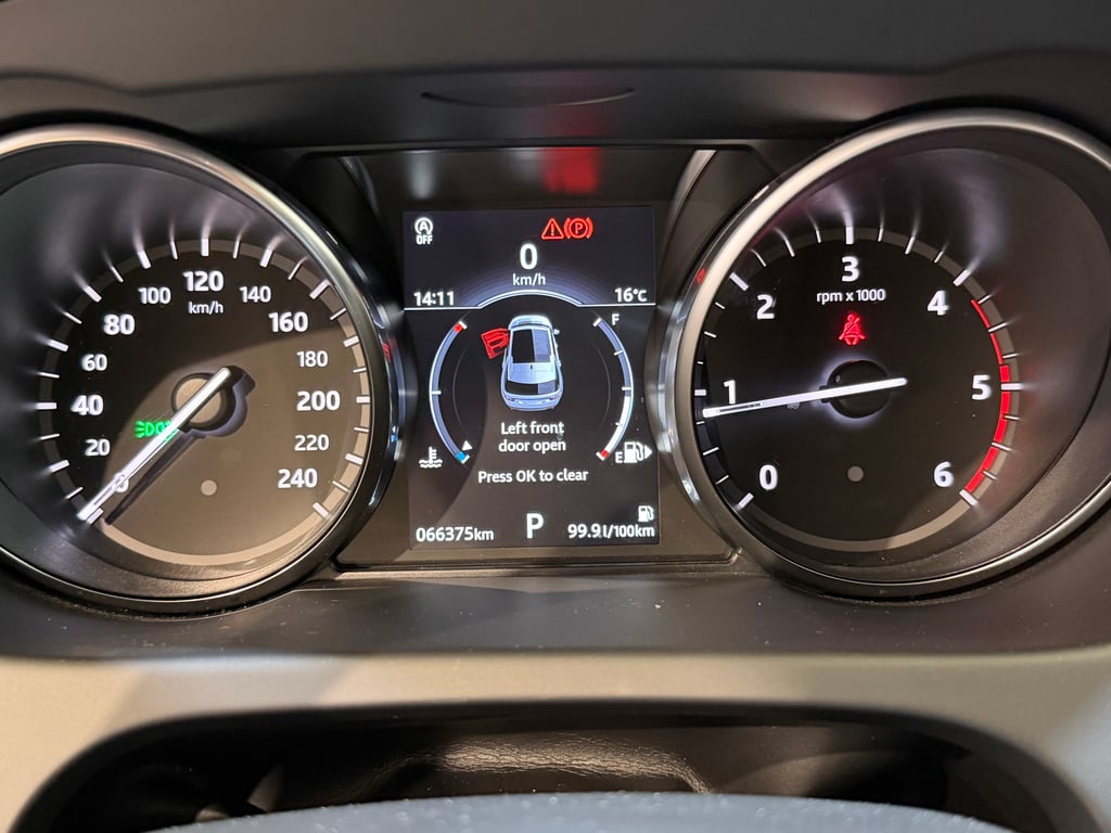 LAND ROVER Discovery 2018 — imagine 16