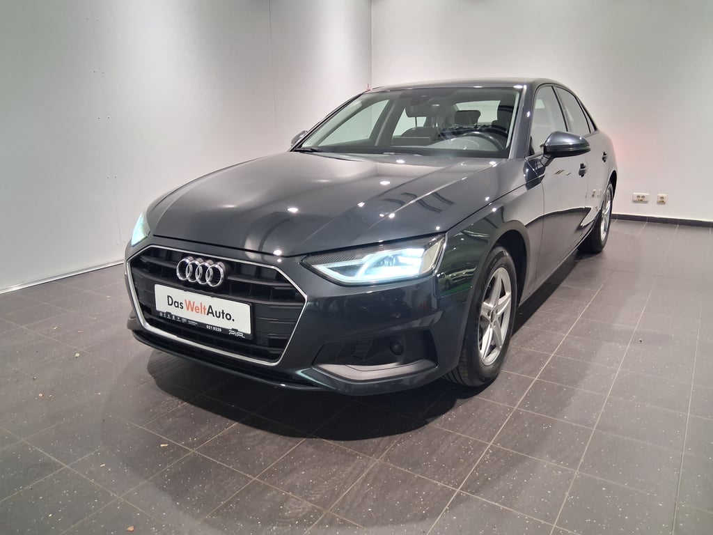 AUDI A4 2022 — imagine 6
