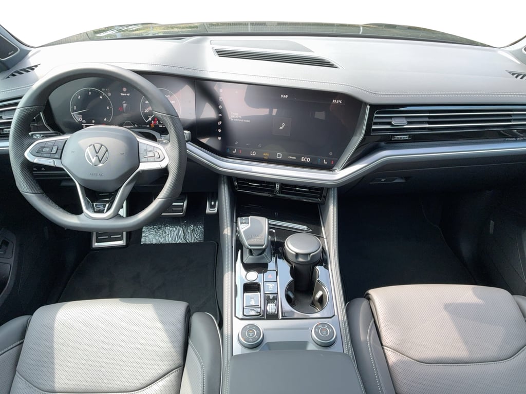 VOLKSWAGEN Touareg 2026 — imagine 11
