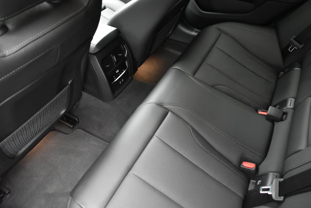 BMW Seria 4 2023 — imagine 18