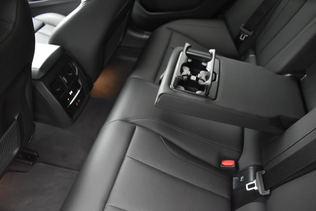 BMW Seria 4 2023 — imagine 14