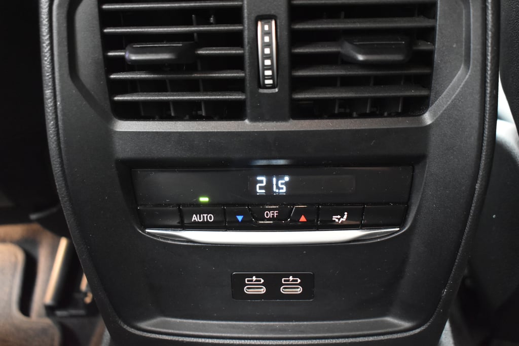 BMW Seria 4 2023 — imagine 17