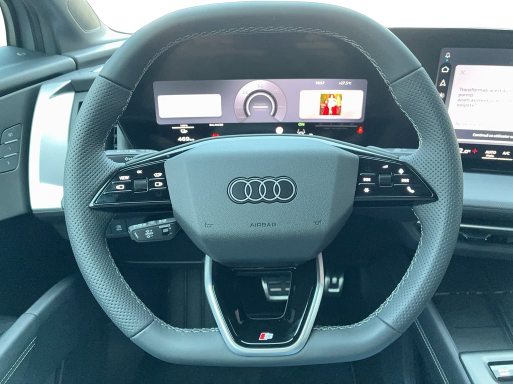AUDI Q4 e-tron 2026 — imagine 10