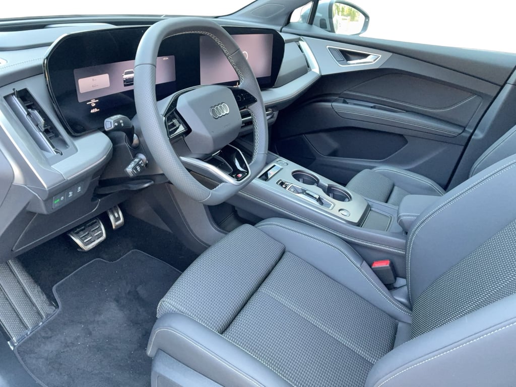AUDI Q4 e-tron 2026 — imagine 9